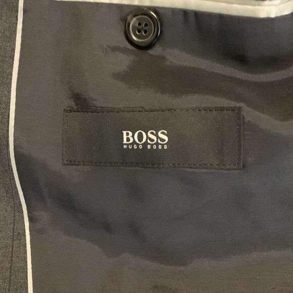 Boss Hugo Boss Gray Pinstripe Wool Super 130 Suit Sport Coat Size 44R - Picture 16 of 16